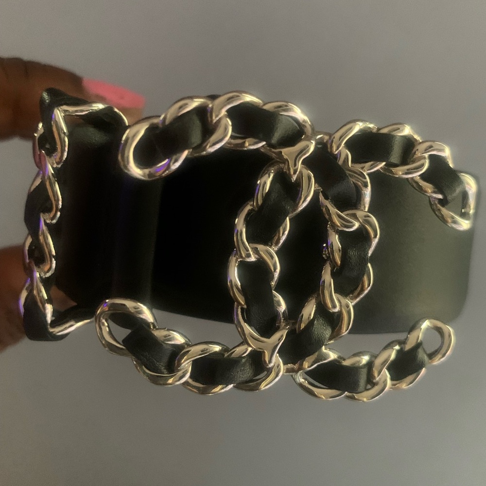 Chanel Black and Silver Chain Belt